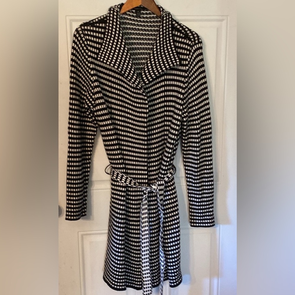Alison Sheri Black and White Patterned Long Belted Open Front Cardigan
